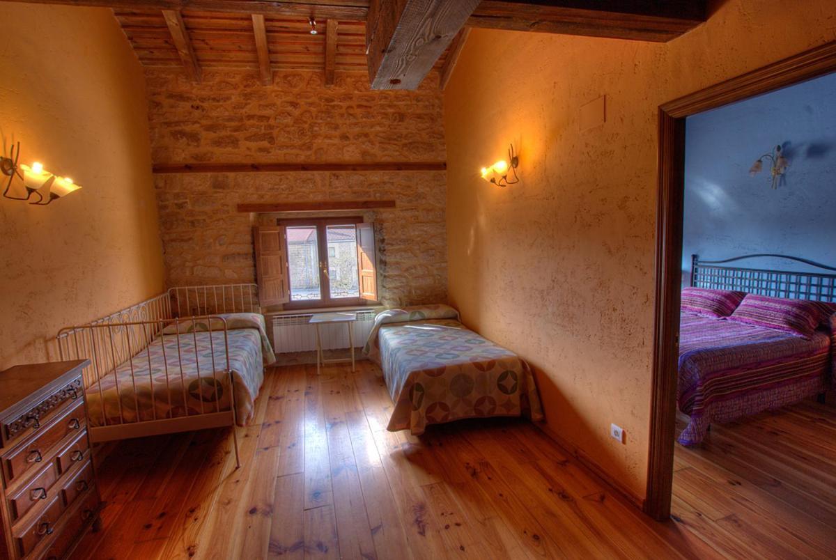 La Morada Del Cid Burgos Guest House Vivar del Cid Exterior photo